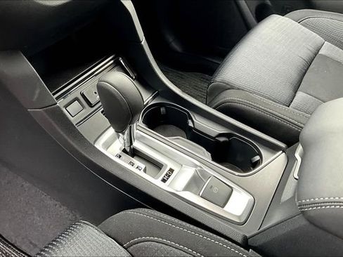 Used 2024 Subaru Ascent Premium w/ Convenience Package image 16