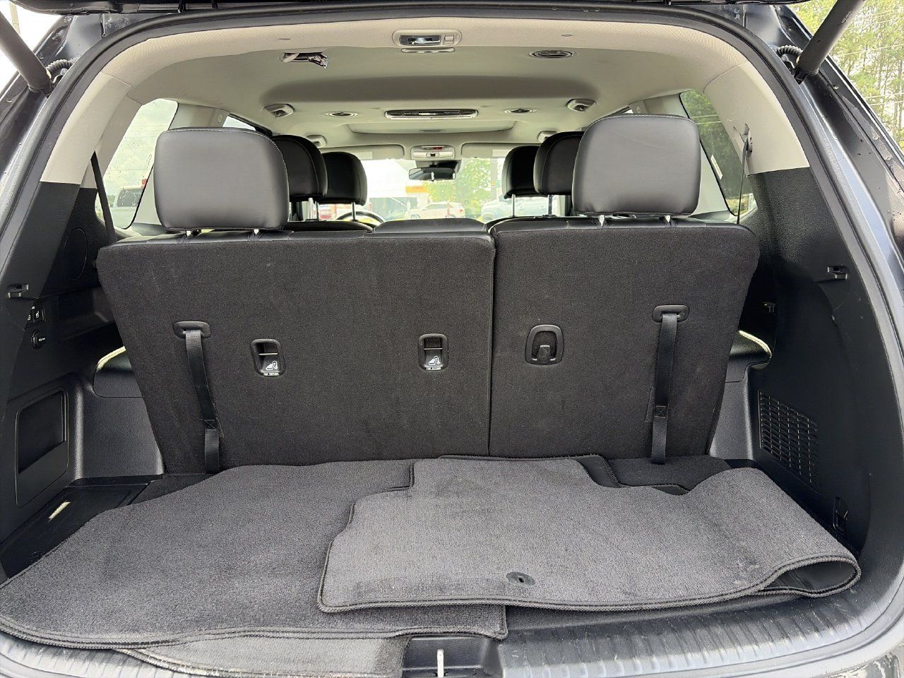 Used 2025 Kia Telluride S FWD image 33