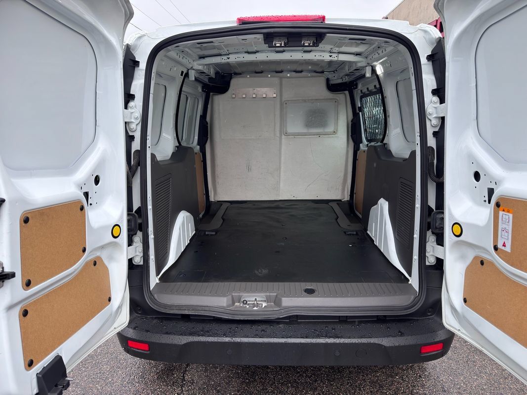 Used 2023 Ford Transit Connect XL FWD image 36