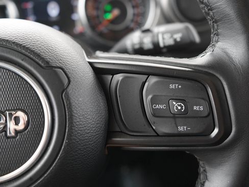 Used 2023 Jeep Wrangler Sport AWD/4WD image 20