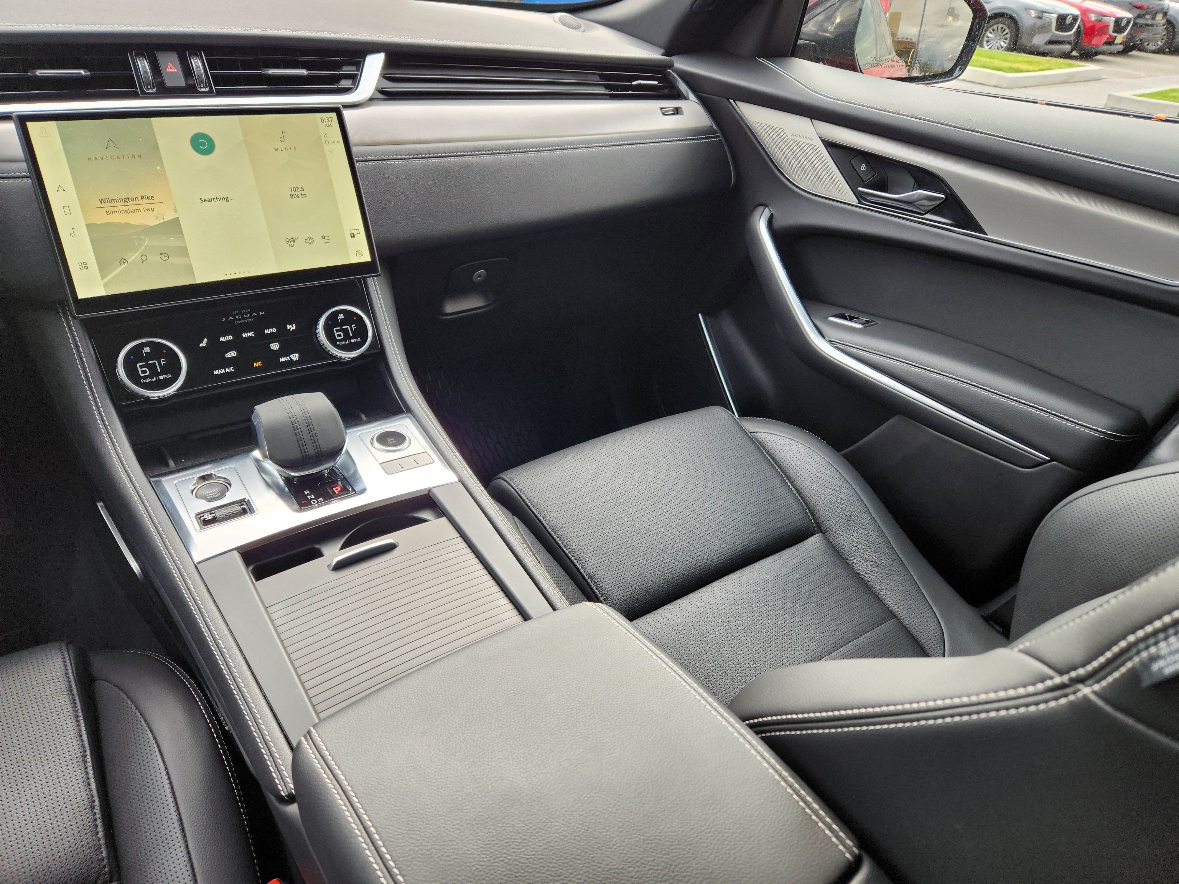 Certified 2025 Jaguar F-PACE R-Dynamic S AWD/4WD image 14