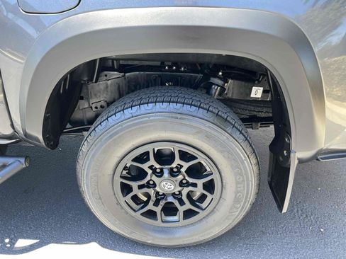 Used 2023 Toyota Tacoma SR5 RWD image 62