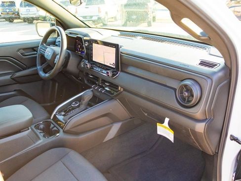 New 2025 Chevrolet Colorado Trail Boss w/ Midnight Edition AWD/4WD image 13