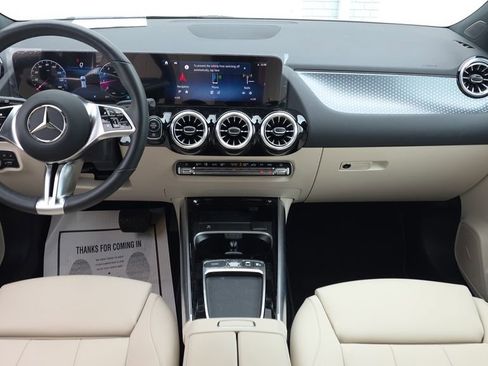 Certified 2025 Mercedes-Benz GLA 250 4MATIC image 25