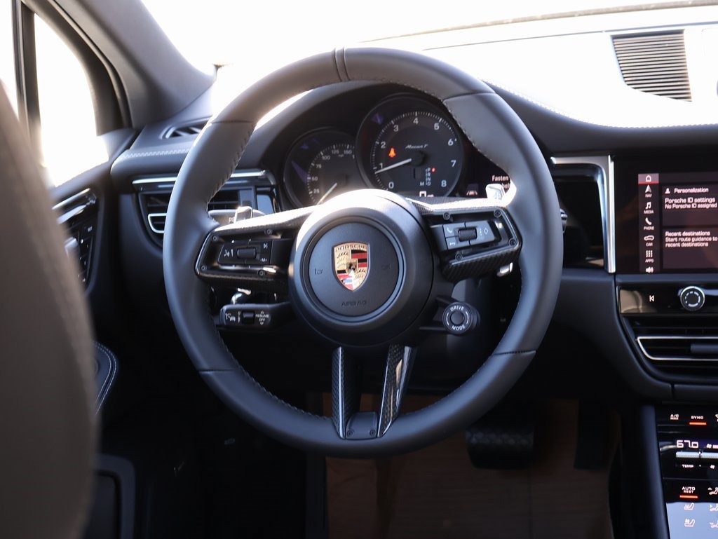 Certified 2026 Porsche Macan Turbo AWD/4WD image 21