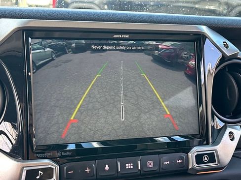 Used 2019 Jeep Wrangler Sport S image 17