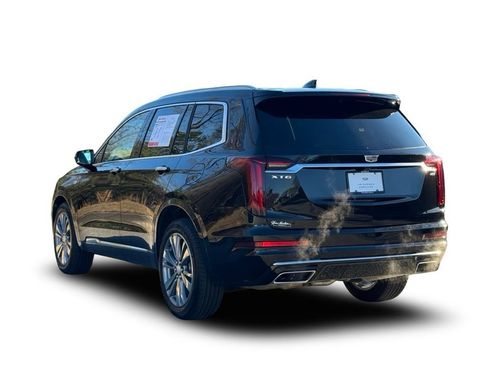 Certified 2025 Cadillac XT6 Premium Luxury image 12