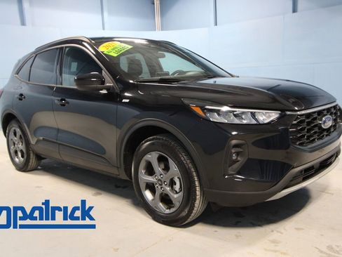 Used 2025 Ford Escape ST-Line Elite image 1