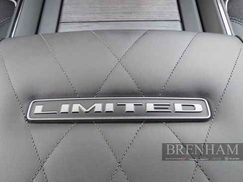 Used 2026 RAM 2500 Limited AWD/4WD image 24