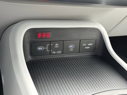 New 2026 Hyundai Kona SE image 20