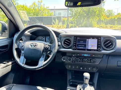 Used 2023 Toyota Tacoma TRD Sport w/ TRD Premium Sport Package AWD/4WD image 26