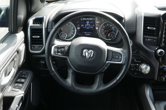 Used 2023 RAM 1500 Laramie AWD/4WD image 17