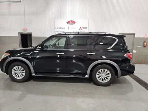 Certified 2019 Nissan Armada SV w/ Driver Package image 5