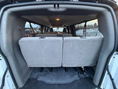 Used 2023 Chevrolet Express 3500 LS image 38