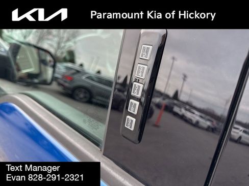 Used 2017 Ford F150 Raptor w/ Equipment Group 801A Mid image 18