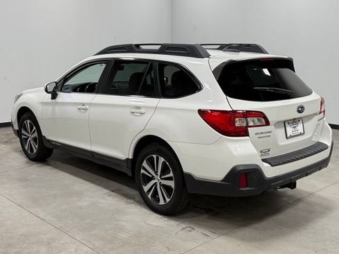 Used 2019 Subaru Outback 2.5i Limited image 9