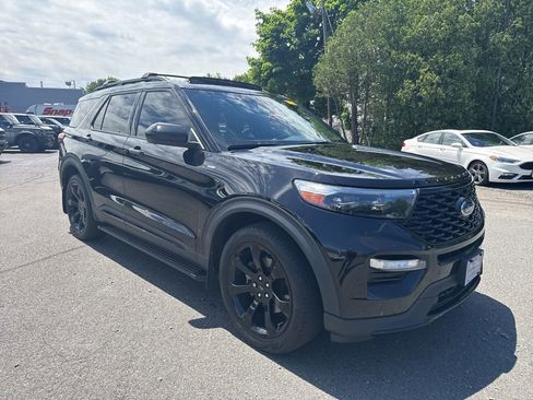 Used 2023 Ford Explorer ST-Line w/ Class IV Trailer Tow Package AWD/4WD image 7