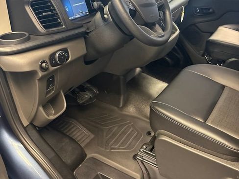 New 2026 Ford Transit 250 Low Roof w/ Load Area Protection Package RWD image 20