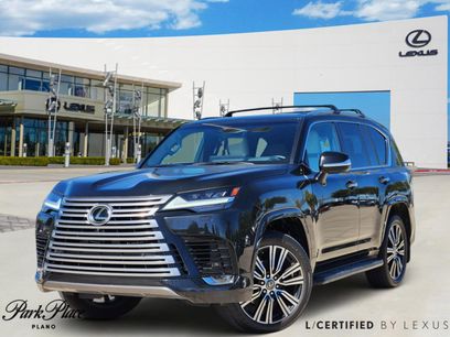 Used 2022 Lexus LX 600 4WD w/ Luxury Package