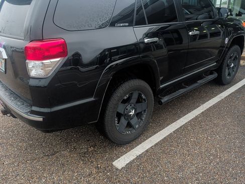 Used 2013 Toyota 4Runner Limited AWD/4WD image 8