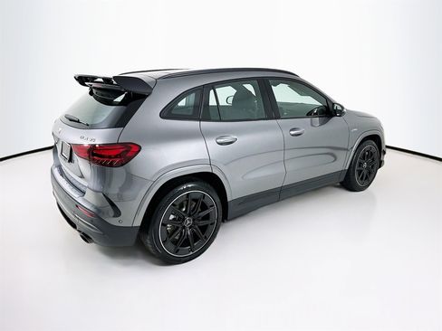 New 2026 Mercedes-Benz GLA 35 AMG 4MATIC image 8