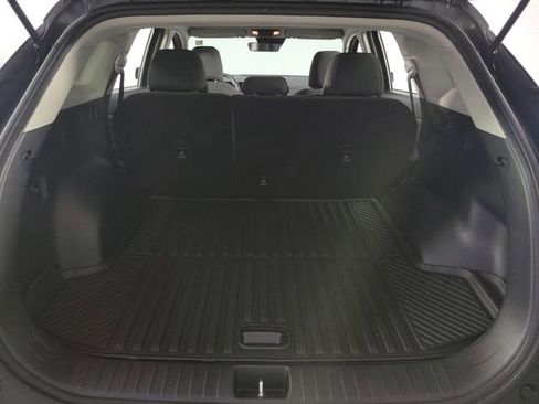 Used 2026 Kia Sportage LX FWD image 26