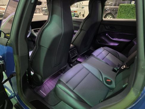 Used 2023 Porsche Taycan 4S image 23