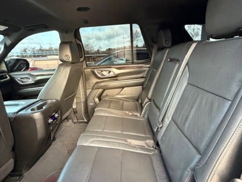 Certified 2023 Chevrolet Tahoe Z71 w/ Luxury Package image 14