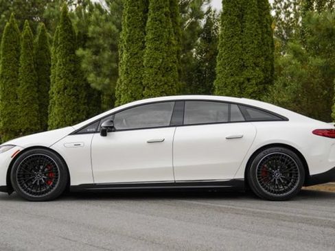 Used 2023 Mercedes-Benz EQS AMG 4MATIC w/ Trim Level Package image 5