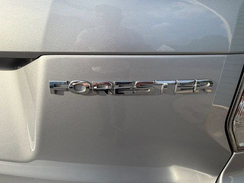Used 2018 Subaru Forester 2.5i Premium AWD/4WD image 35