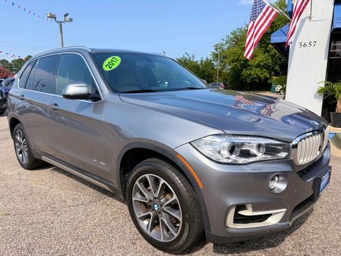 Used 2017 BMW X5 xDrive35i w/ Premium Package AWD/4WD image 6