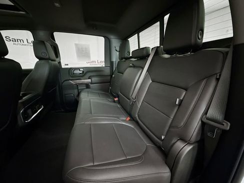 Used 2022 Chevrolet Silverado 2500 LTZ w/ LTZ Plus Package image 28