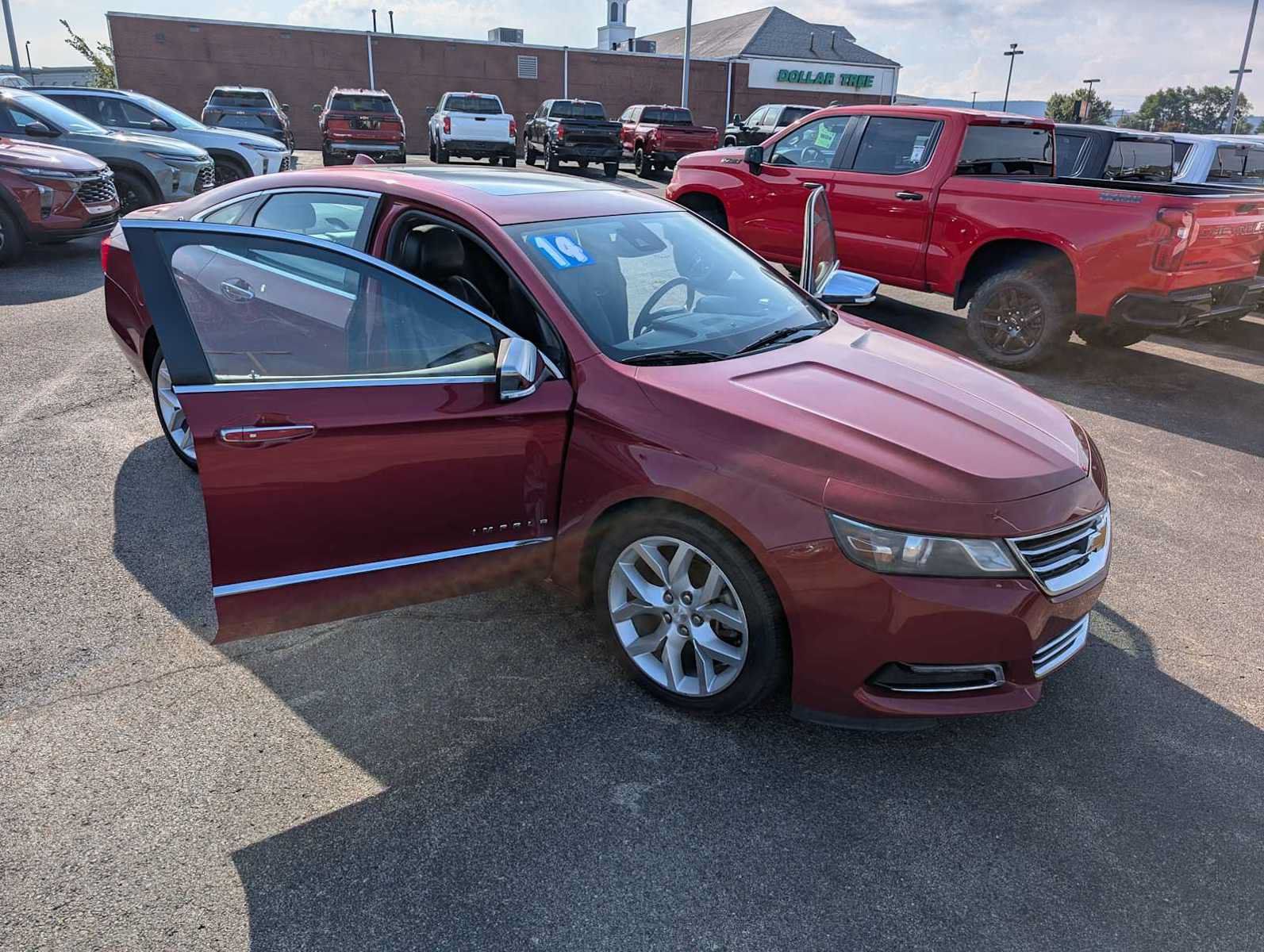 Used 2014 Chevrolet Impala LTZ FWD image 16