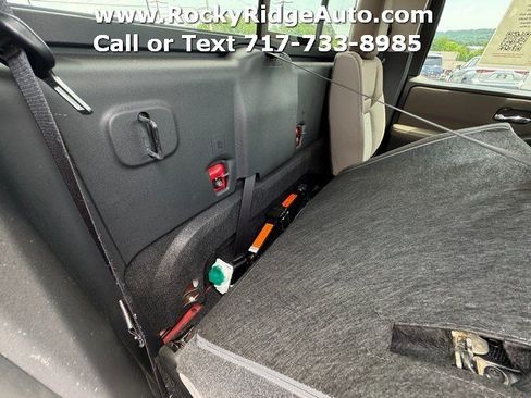 Used 2023 Nissan Frontier SV w/ SV Convenience Package AWD/4WD image 27