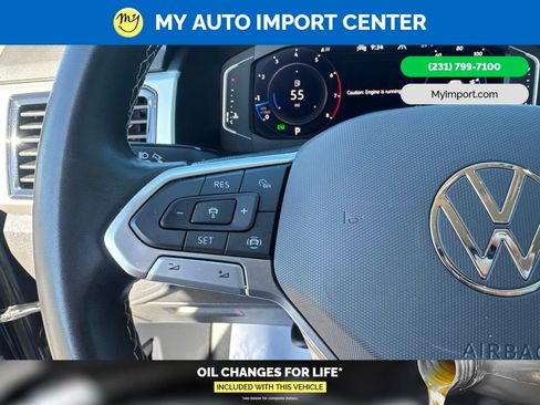 Used 2023 Volkswagen Atlas SE w/ Black Wheel Package AWD/4WD image 17