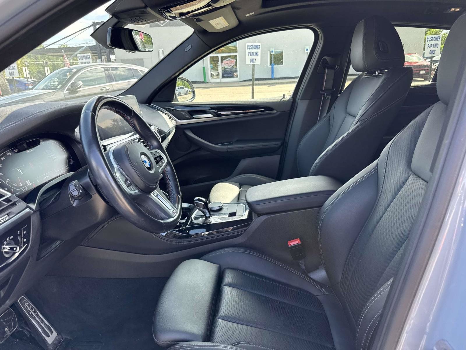 Used 2023 BMW X4 M40i w/ Premium Essential Package AWD/4WD image 18