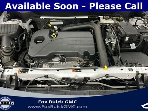 Used 2023 GMC Terrain SLT w/ LPO, Floor Liner Package image 43