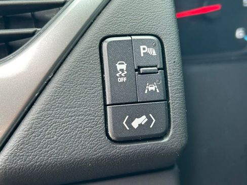 Used 2017 Chevrolet Tahoe Premier image 32