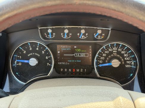 Used 2014 Ford F150 King Ranch w/ King Ranch Luxury Package image 28