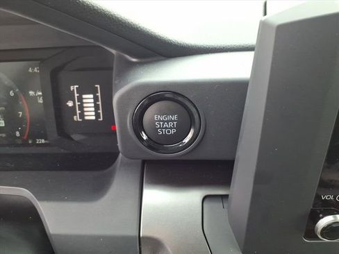 Certified 2025 Toyota Tacoma SR5 image 10