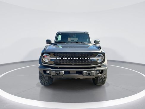 Used 2023 Ford Bronco Wildtrak image 3