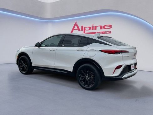 Used 2024 Buick Envista Sport Touring w/ Convenience I Package image 3