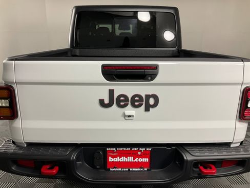 New 2026 Jeep Gladiator Rubicon image 5
