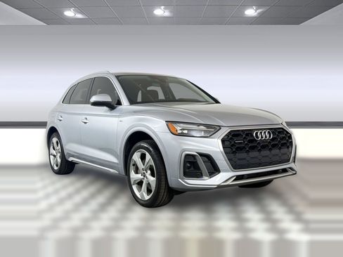 Certified 2023 Audi Q5 2.0T Premium Plus w/ Premium Plus Package AWD/4WD image 7