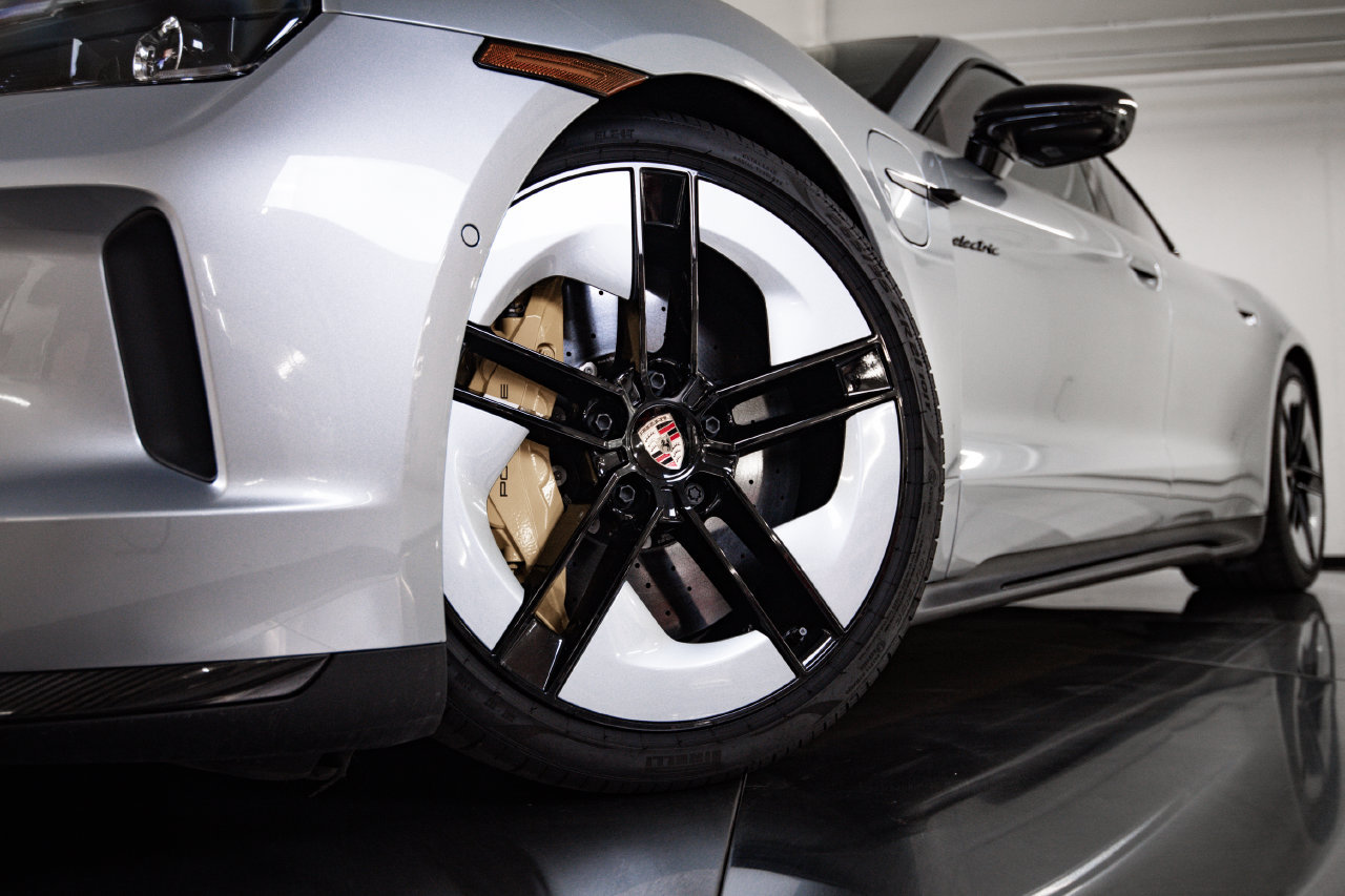Certified 2026 Porsche Taycan GTS AWD/4WD image 12