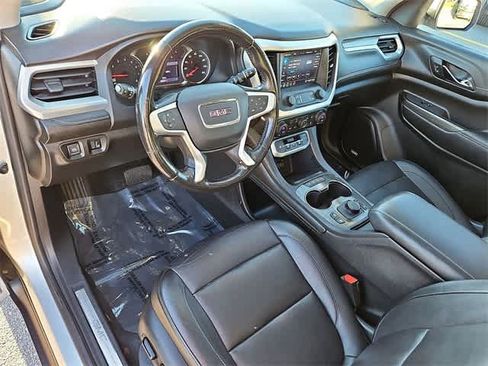 Certified 2020 GMC Acadia SLT image 16