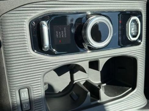 New 2026 Jeep Cherokee Limited AWD/4WD image 16