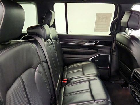 Used 2022 Jeep Wagoneer Series II w/ Premium Group I image 24