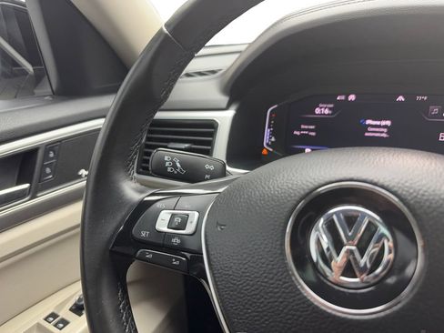 Used 2019 Volkswagen Atlas SEL Premium AWD/4WD image 40