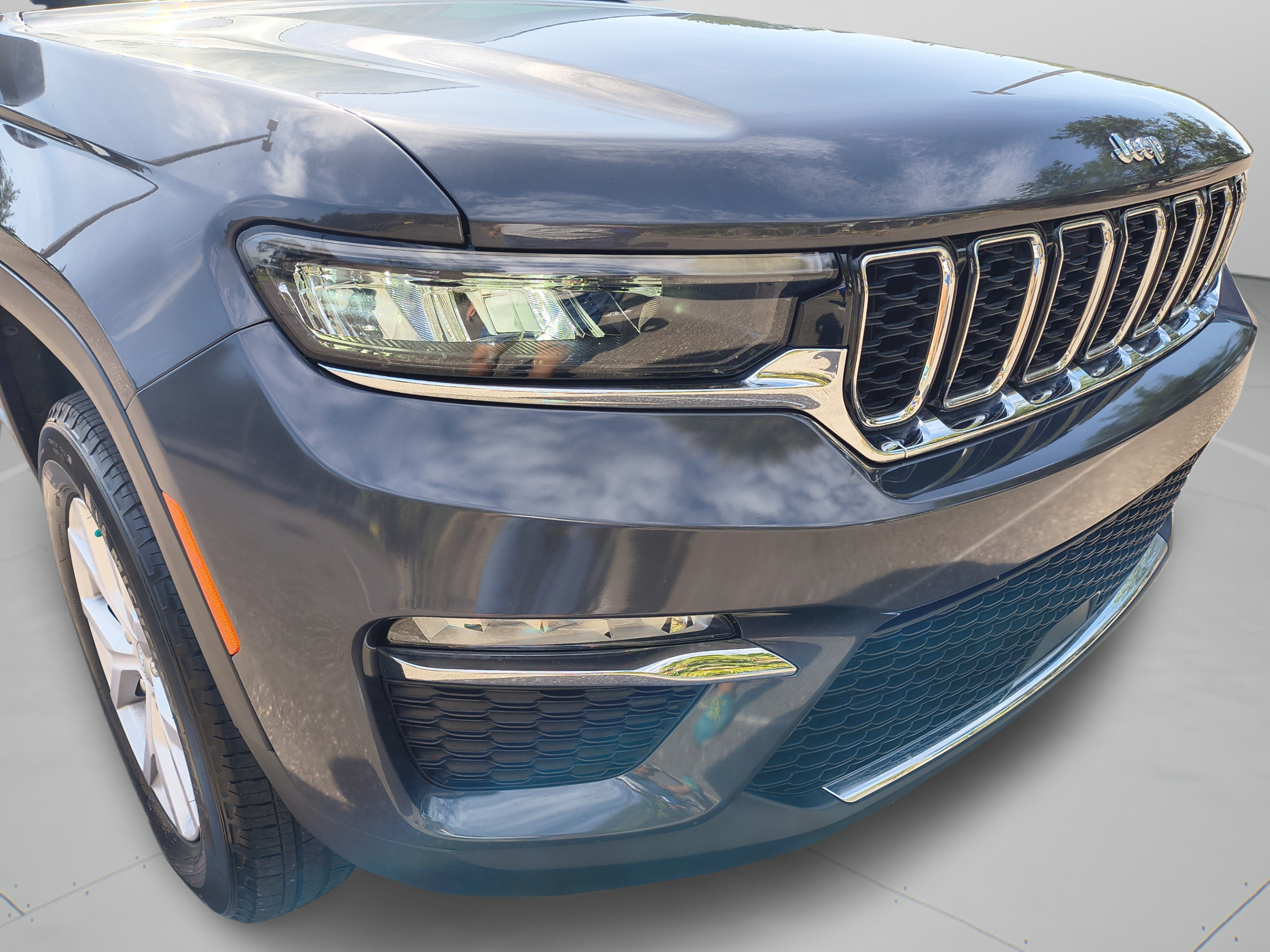Used 2022 Jeep Grand Cherokee Limited RWD image 31